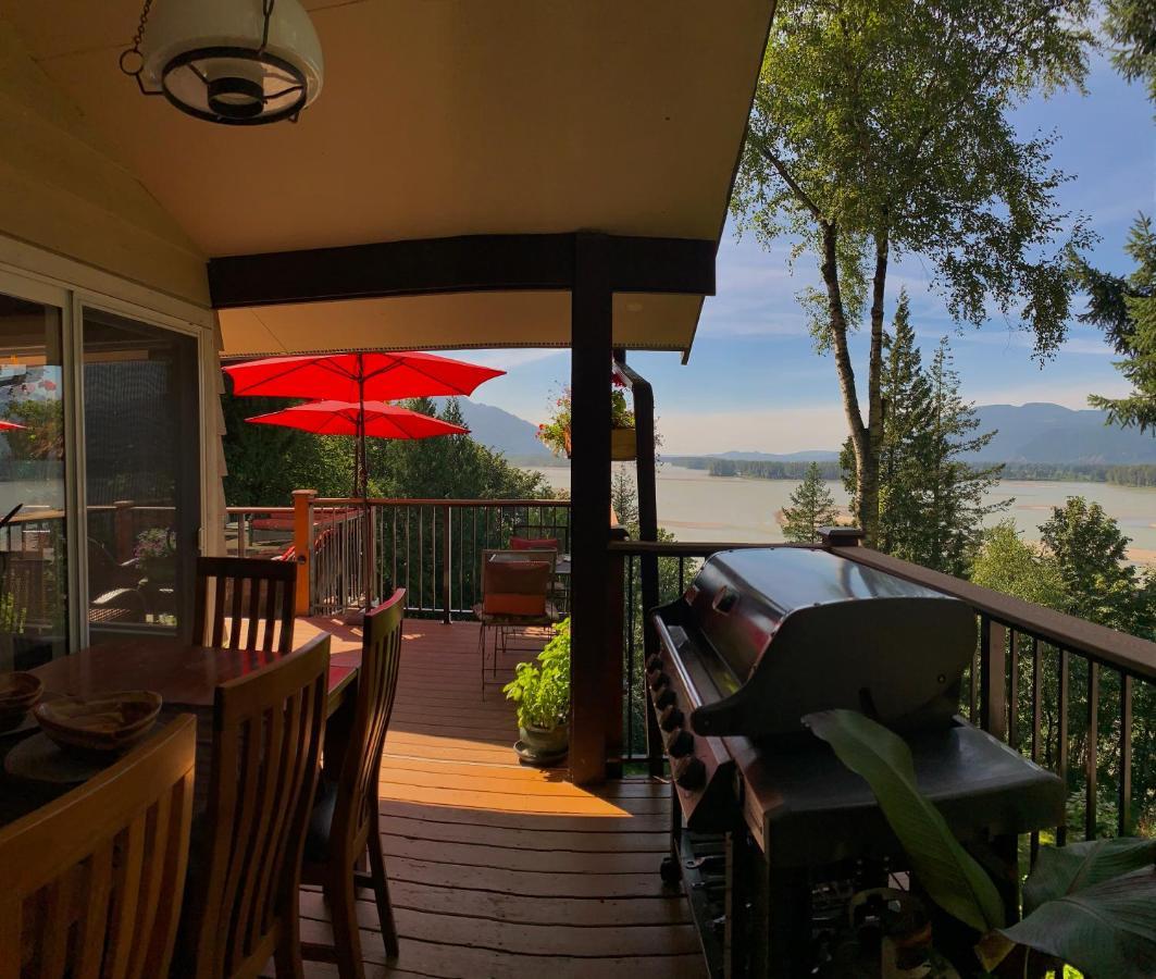 The Fraser River'S Edge B&B Lodge Chilliwack Exteriör bild